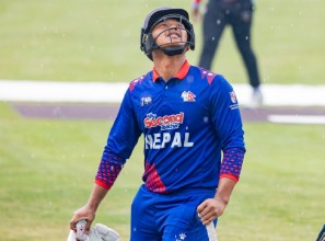नेपालको चौथो विकेट पतन